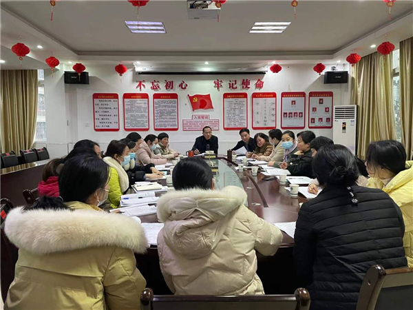 娄底市第二人民医院召开护士长座谈会.png